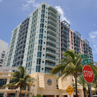 Image of 1500 Ocean Drive that clicks to condo details page