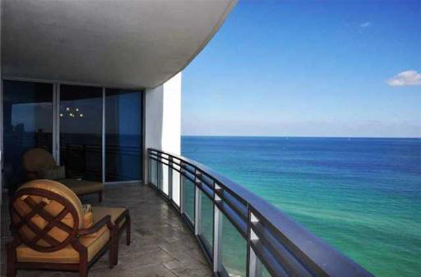 The Diplomat Oceanfront Residences Condo Photo