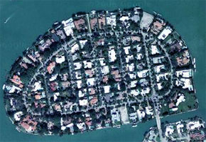Aerial photo of La Gorce Island in Miami Beach
