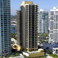 Image of Sayan Sunny Isles that clicks to condo details page