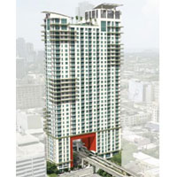 Image of Loft Downtown II that clicks to condo details page
