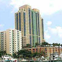 Image of Yacht Club that clicks to condo details page